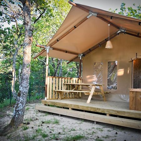 Camping Le Colorado Рустрел Екстериор снимка