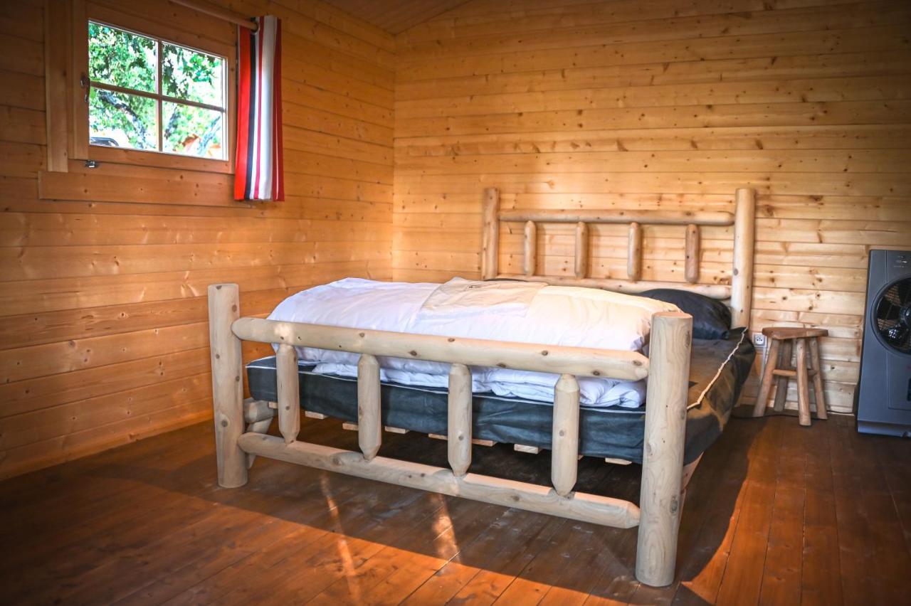 Camping Le Colorado Рустрел Екстериор снимка