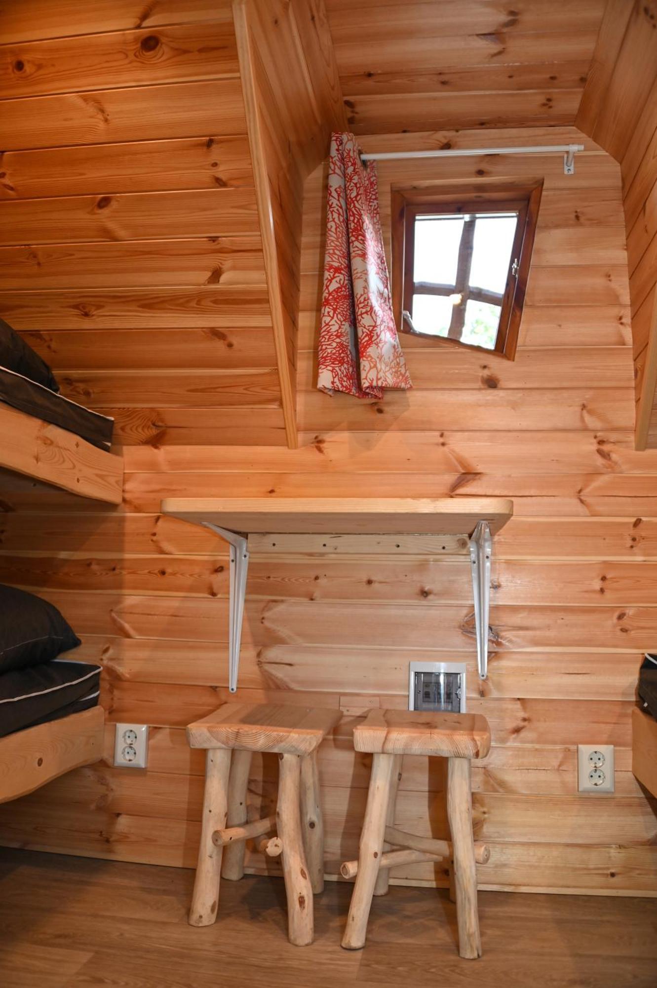 Camping Le Colorado Рустрел Екстериор снимка
